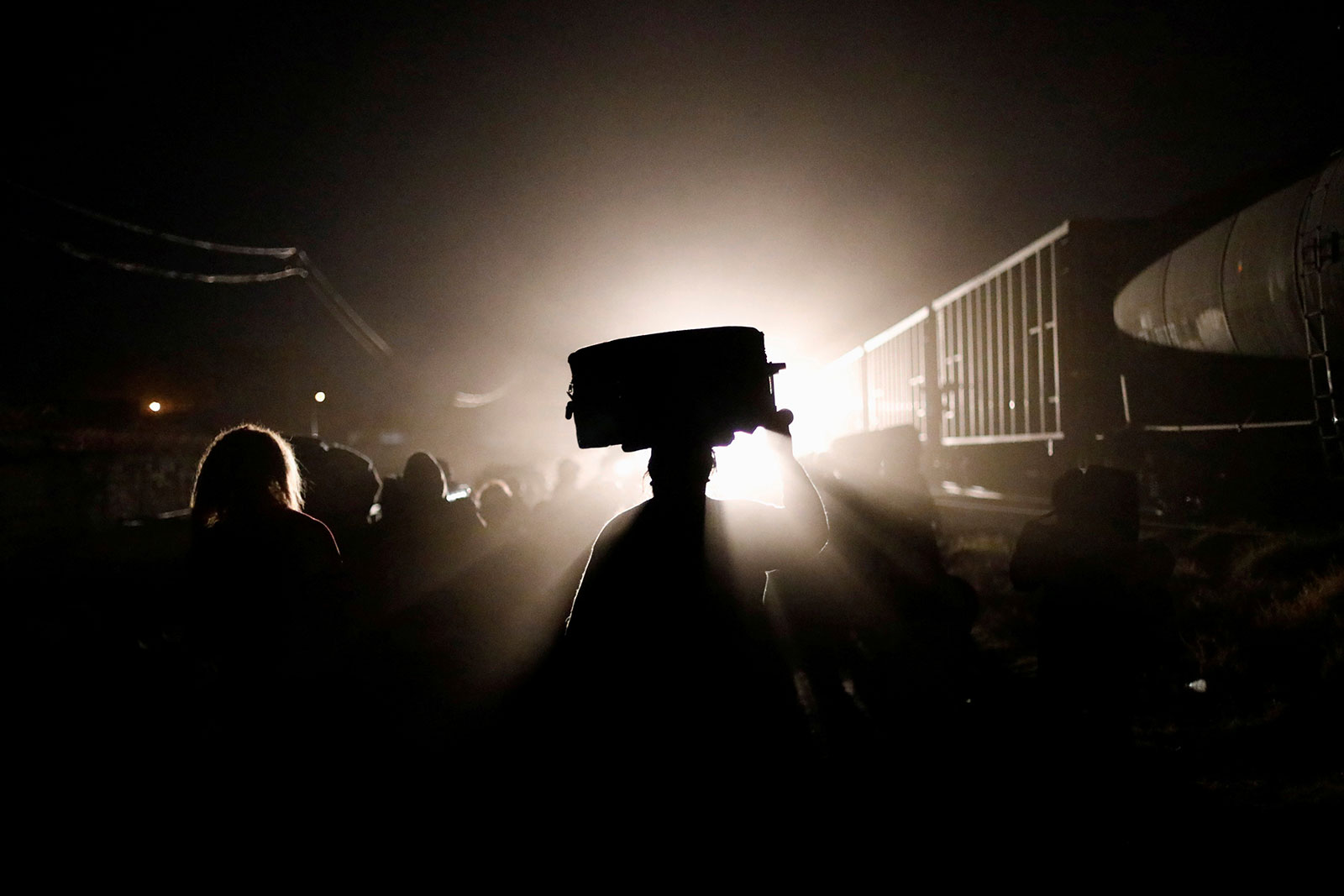 click for next image... slideshow image